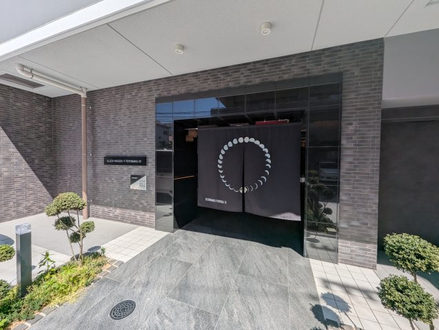 グリュックメゾンF豊中ⅩⅤのエントランス