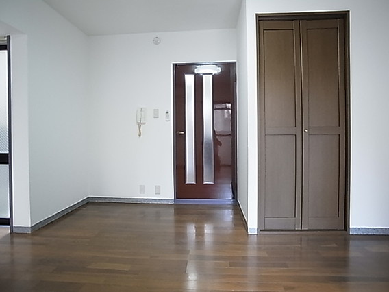 ラフィーヌ六甲の洋室