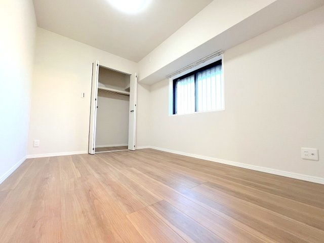 ドラゴンマンション立川壱番館の洋室