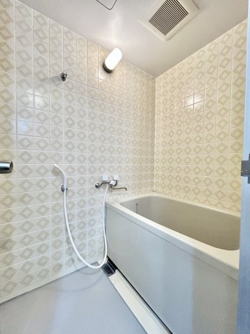 ソレーユ牧の原の浴室