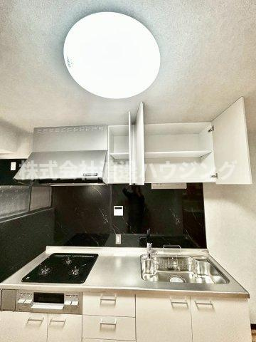 花園東町１丁目テラスハウスのキッチン