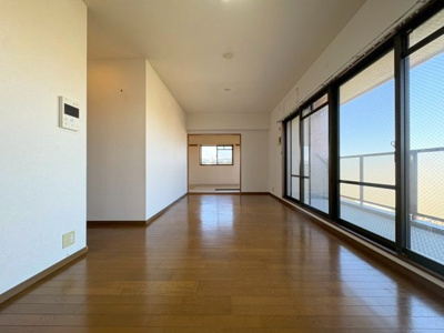 【居間・リビング】 | ヴィルヌーブ緑地公園ノースヒル