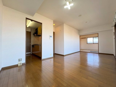 【居間・リビング】 | ヴィルヌーブ緑地公園ノースヒル