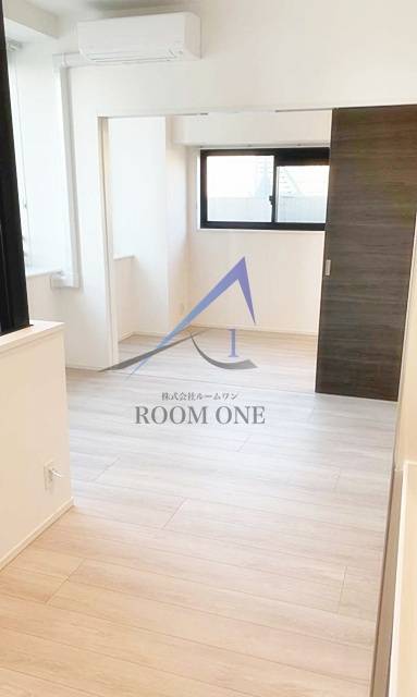 ラ・ヴィエルジュ白金の居間・リビング|洋室のお部屋です。