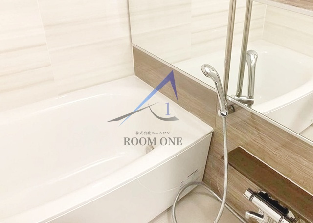 ラ・ヴィエルジュ白金の浴室|お風呂です。