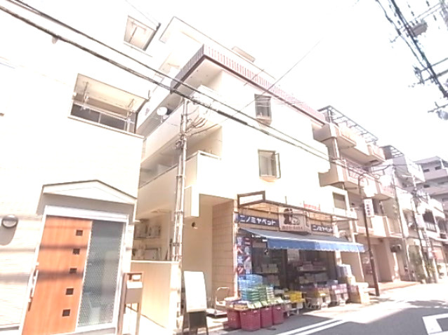 メゾン三宮の外観