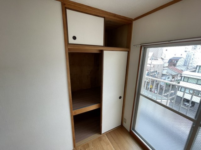 メゾン三宮の収納