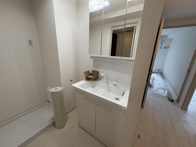 アスティ三宮の洗面所