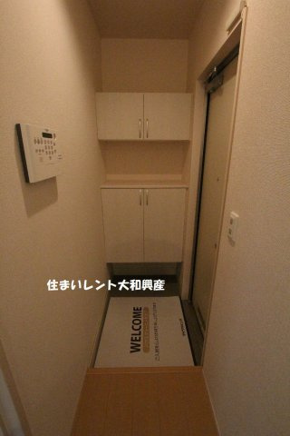 プレヴェール南林間の玄関