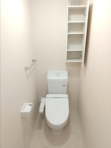 ブランノワール前塩屋のトイレ|トイレ