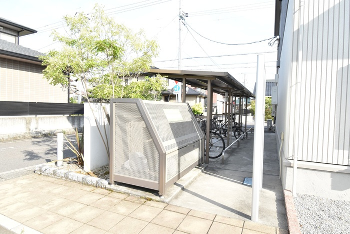 ブランノワール前塩屋|ゴミ庫