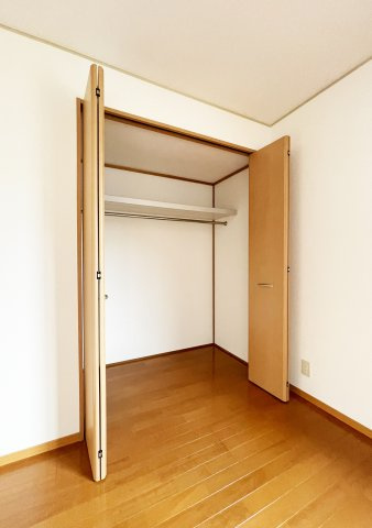 ルミエール A棟の収納