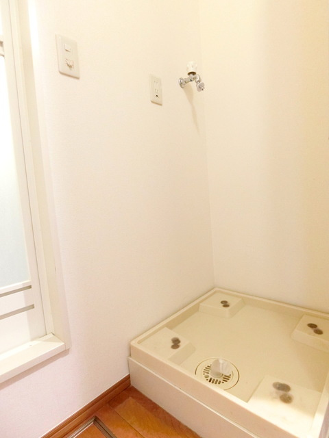 ビレッジ・バンガードのその他|★洗濯機置場★