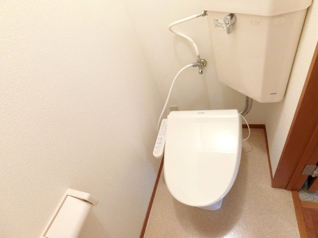 ビレッジ・バンガードのトイレ|★温水洗浄便座★