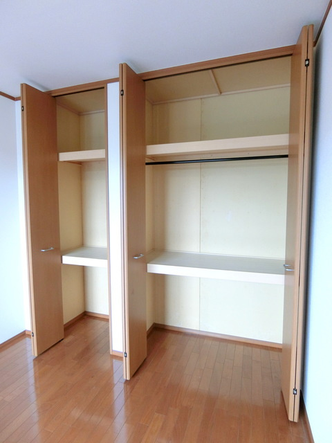 ビレッジ・バンガードの収納|★壁一面収納スペース★