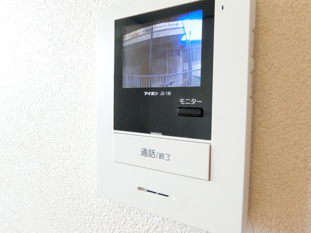 ビレッジ・バンガードのセキュリティ|★訪問者の分かるＴＶモニターホン★