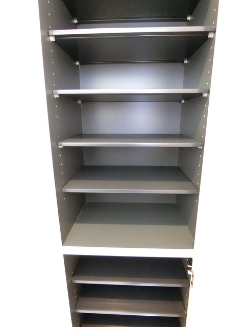 プチメゾン横山の玄関