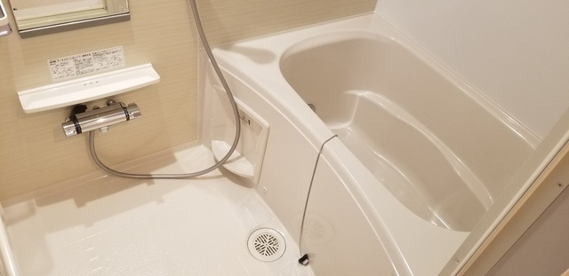 プチメゾン横山の浴室