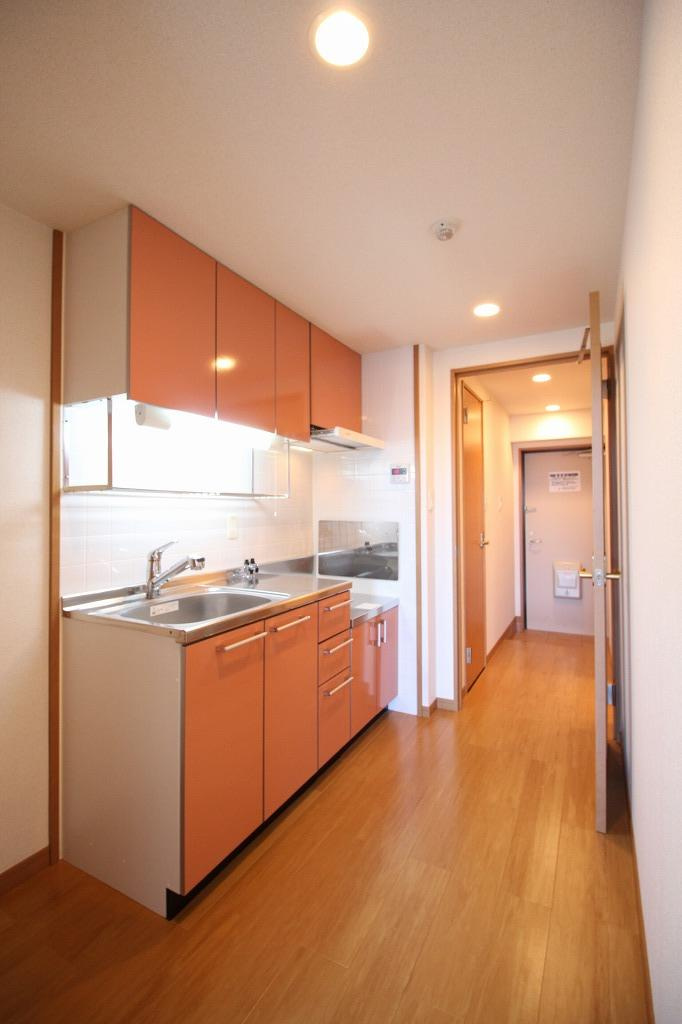 ポラリス壱番館のキッチン|※お部屋により仕様が異なる場合があります。