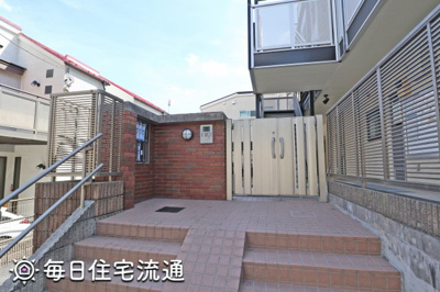 【エントランス】 | アムール梅ヶ丘