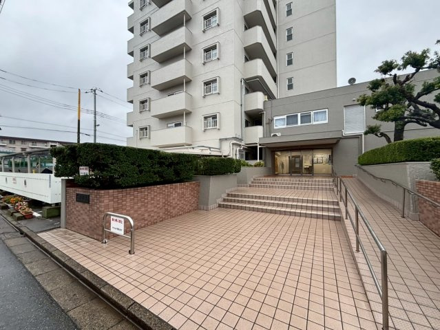 志津住宅の外観