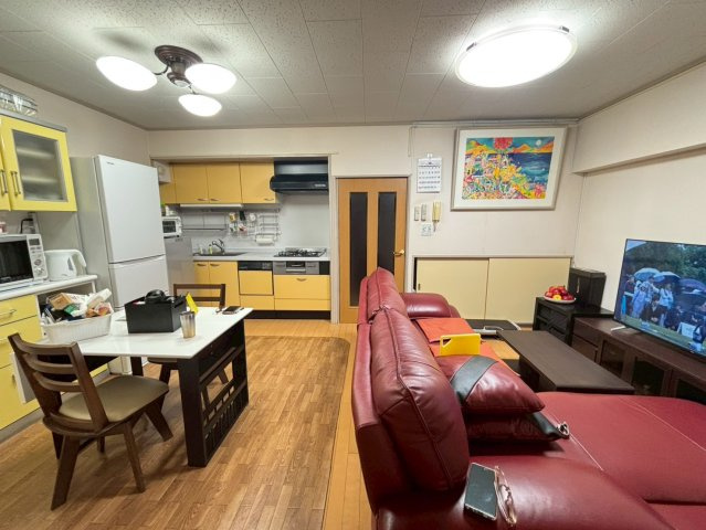 志津住宅の居間・リビング