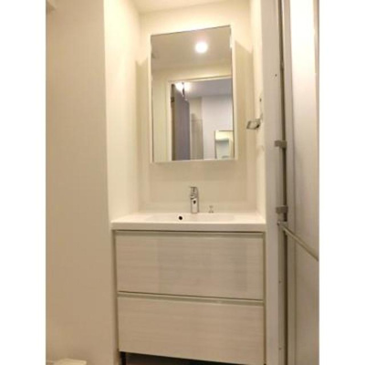 【洗面所】 | パークアクシス御茶ノ水ヒルトップ | ※写真は同タイプ住戸です。
