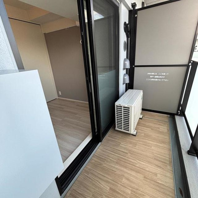 【バルコニー】 | パークアクシス新宿百人町 | ※写真は同タイプ住戸です。
