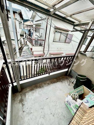 松原１丁目テラスハウスのバルコニー