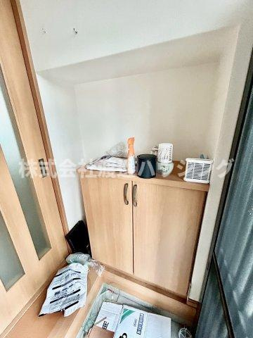 松原１丁目テラスハウスの収納|玄関収納