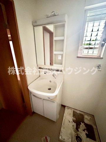 松原１丁目テラスハウスの洗面所