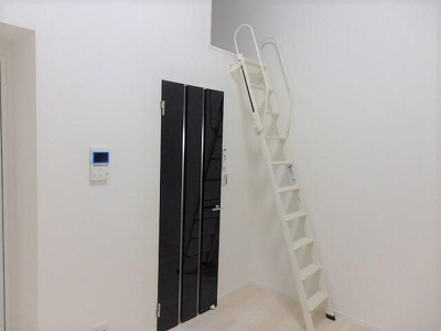 【居間・リビング】 | アマビーレ高円寺南