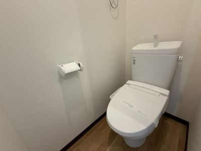 【トイレ】 | シェレバウム |  