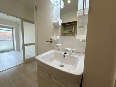 【洗面所】 | シェレバウム |  