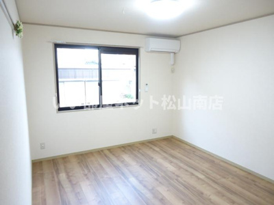 【洋室】 | セジュール楓