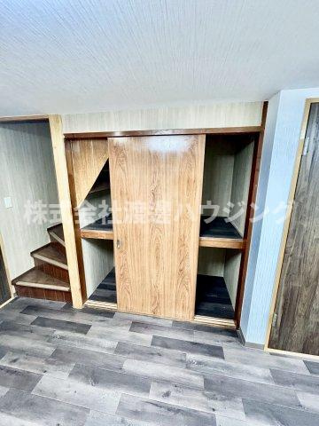 池島町4丁目一戸建の収納