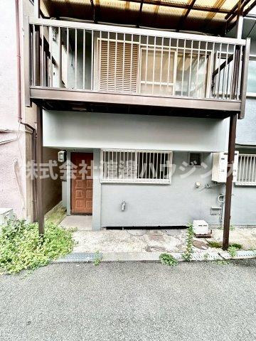 池島町4丁目一戸建のエントランス