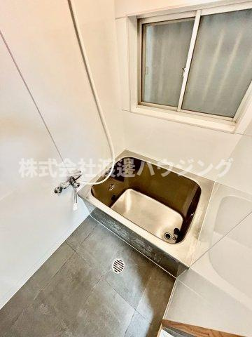 池島町4丁目一戸建の浴室