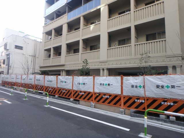 CASA EST CORTAの周辺