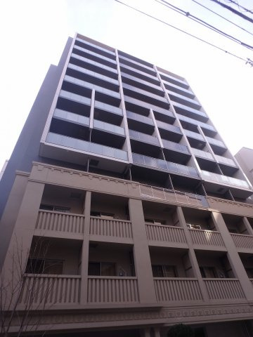 CASA EST CORTAの外観