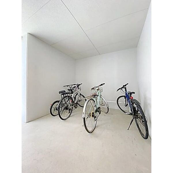 コートバスクの駐車場|駐輪場です