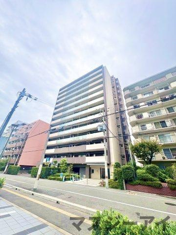ドゥーエ森ノ宮の外観
