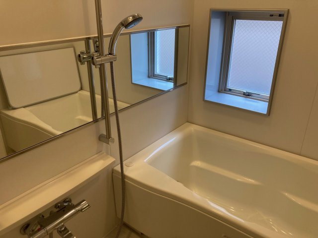 赤坂ラテの浴室