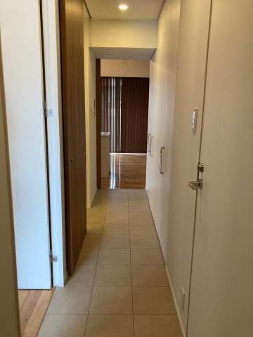 赤坂ラテの内装