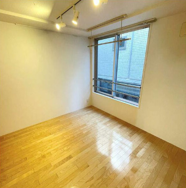 モデュロール渋谷本町の居間・リビング