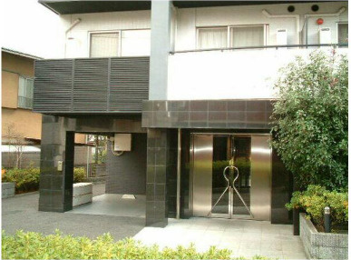 ＣＹＮＴＨＩＡ　ＦＯＵＲ－Ｄ　ＤＡＩＴＡＢＡＳＨＩの外観