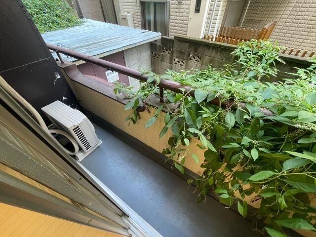 アパルトマン四谷のバルコニー