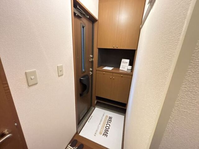 御料所ガーデン　Ｄ/Ｅの玄関|玄関