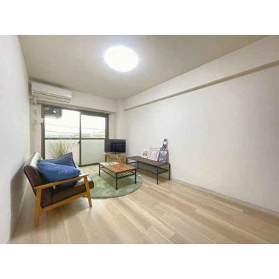 【居間・リビング】 | 洋室