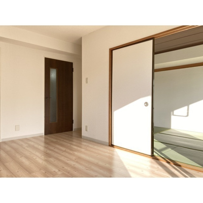 【居間・リビング】